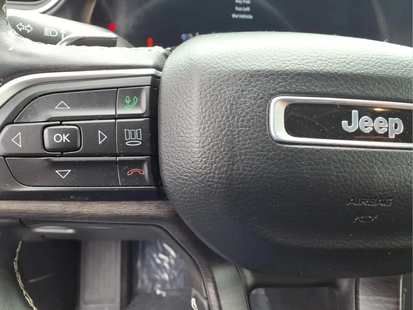 Used 2022 Baltic Gray Metallic Clearcoat Jeep Limited image 28