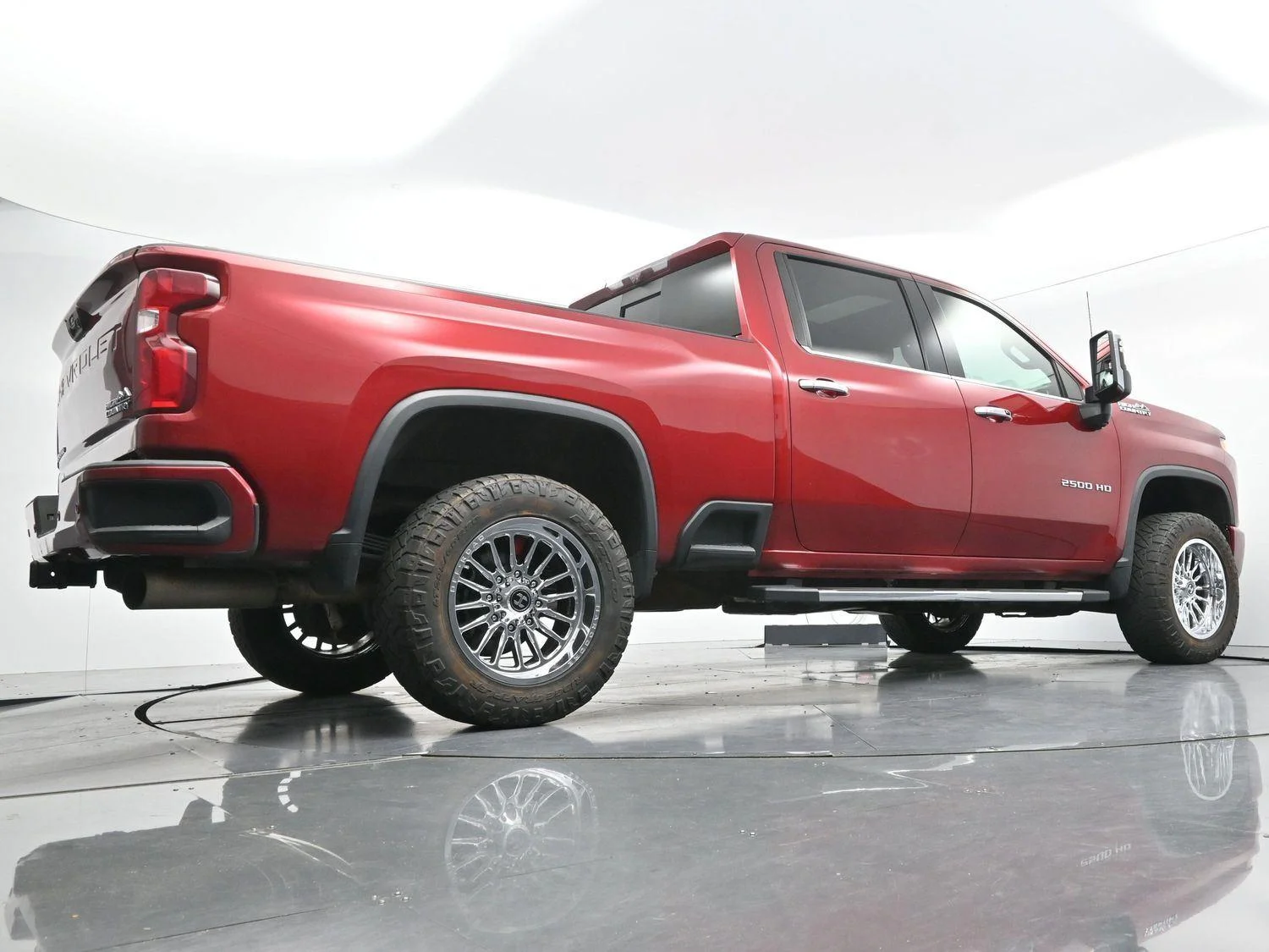 Used 2021 Cherry Red Tintcoat Chevrolet High Country image 45