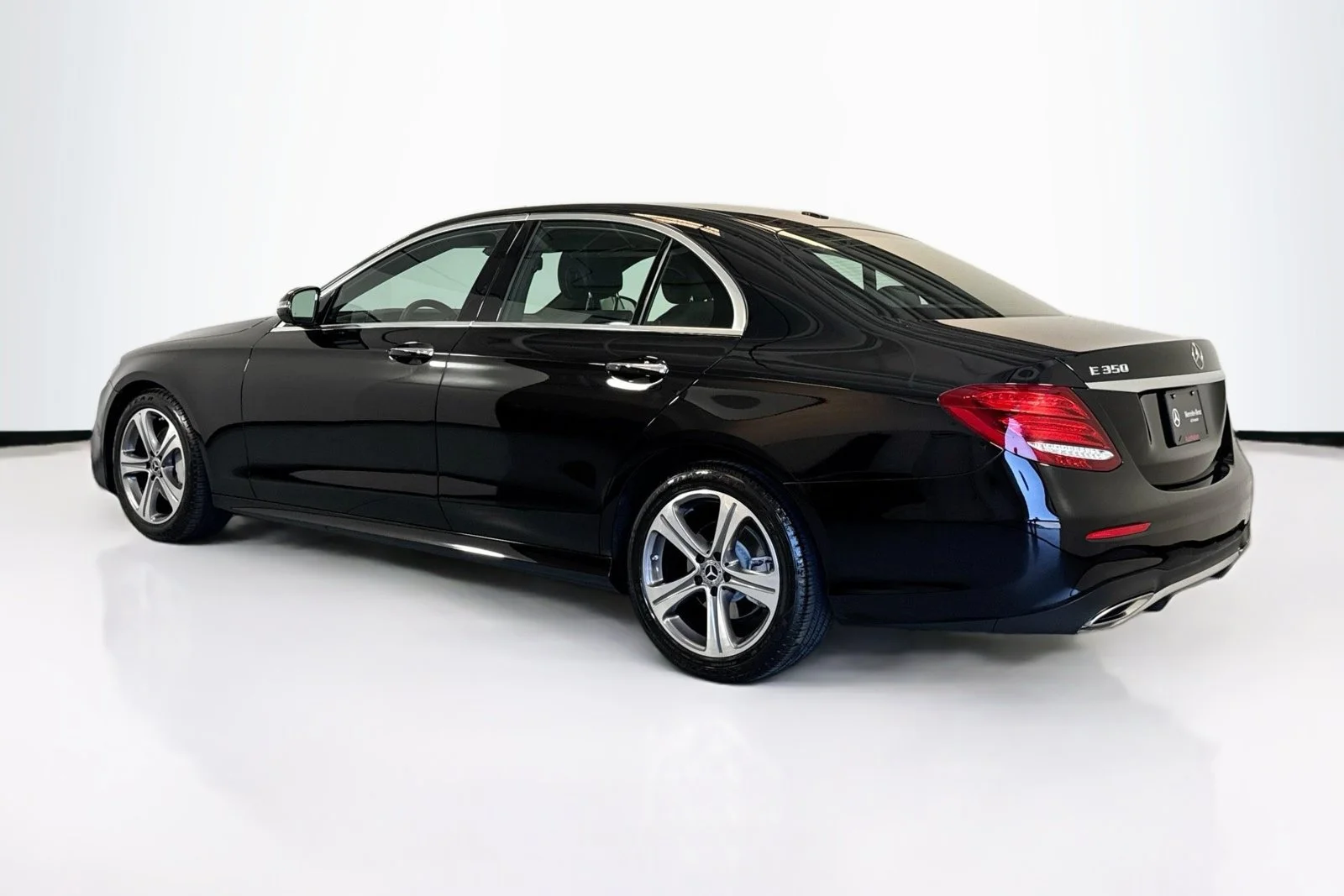 Used 2020 Black Mercedes-Benz E 350 image 7