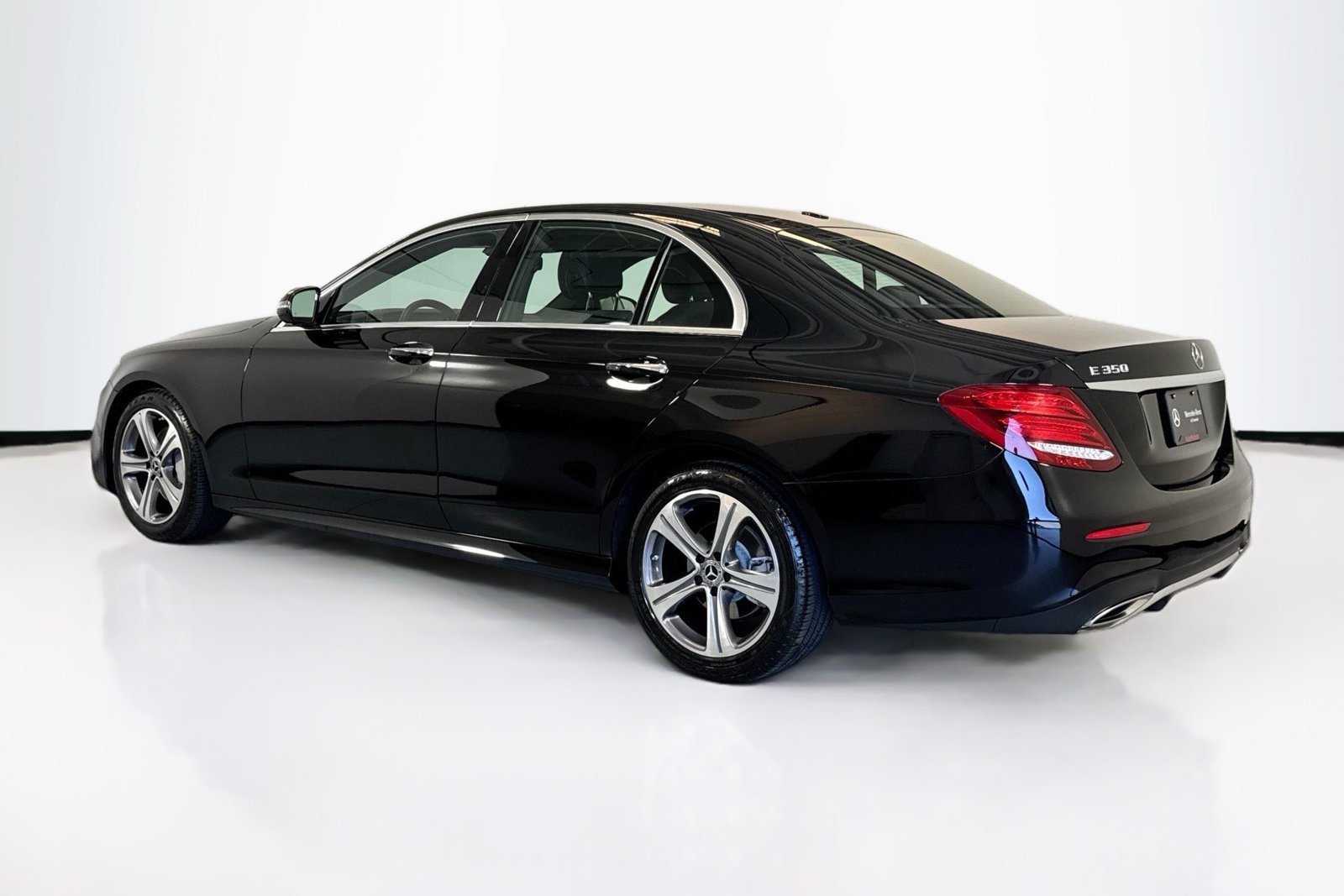 Used 2020 Black Mercedes-Benz E 350 image 7