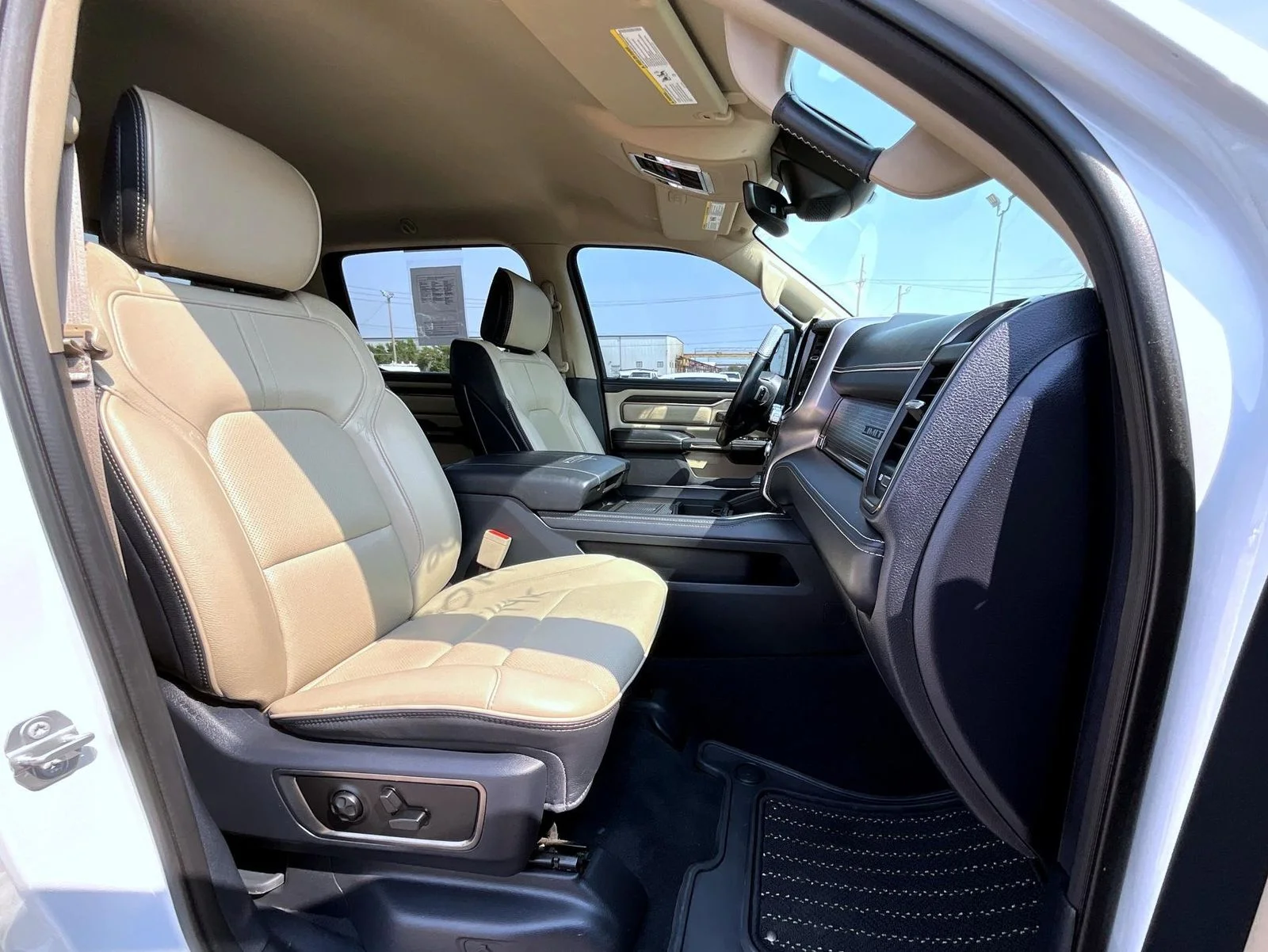 Used 2019 White Ram Limited image 16