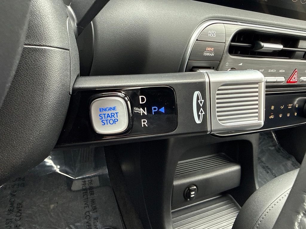 New 2026 White Hyundai SEL Premium AWD image 24