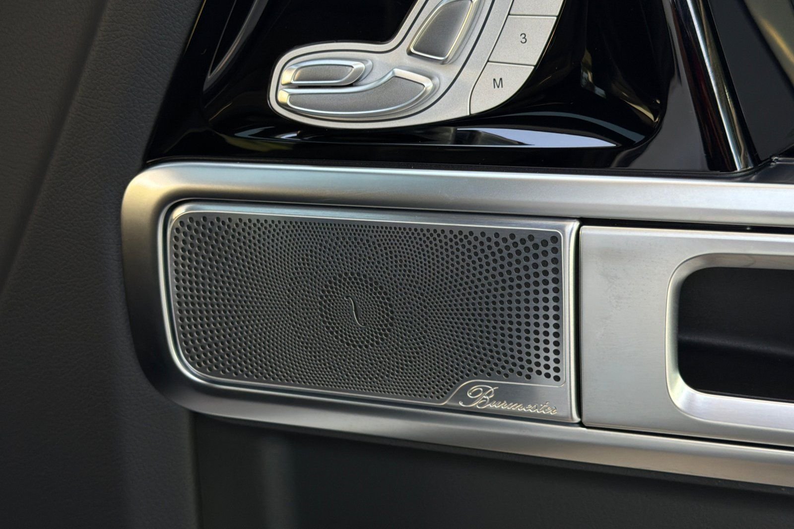 Certified Used 2025 White Mercedes-Benz G 63 AMG® image 31
