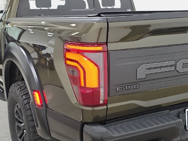 Used 2024 Green Ford Raptor image 34