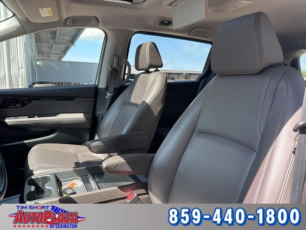 Used 2020 Silver Honda Elite image 32