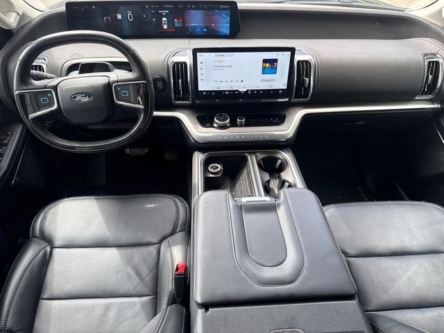 Used 2025 Black Ford Platinum image 12