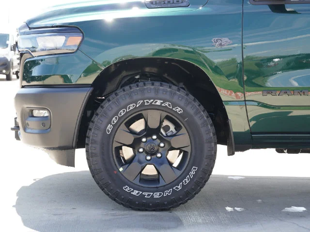 New 2027 Serrano-Green Metallic Exterior Paint RAM Warlock image 13
