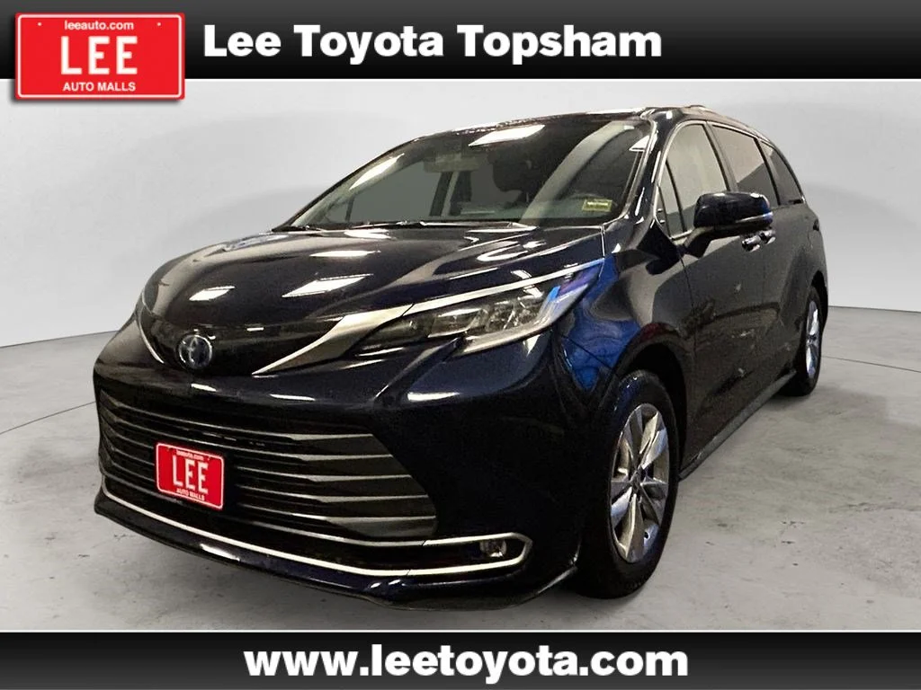 Used 2022 Gray Toyota Limited image 1