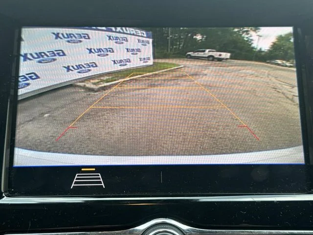 Used 2022 Summit White Chevrolet LT image 48