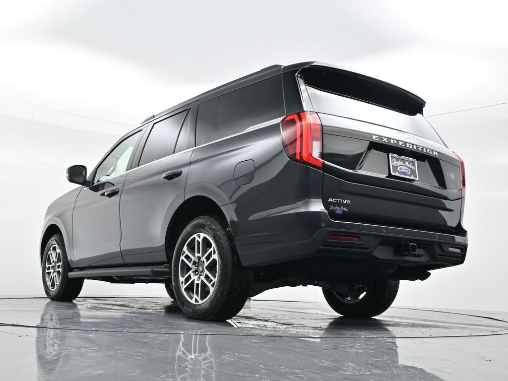 New 2025 Dark Matter Gray Metallic Ford Active image 57