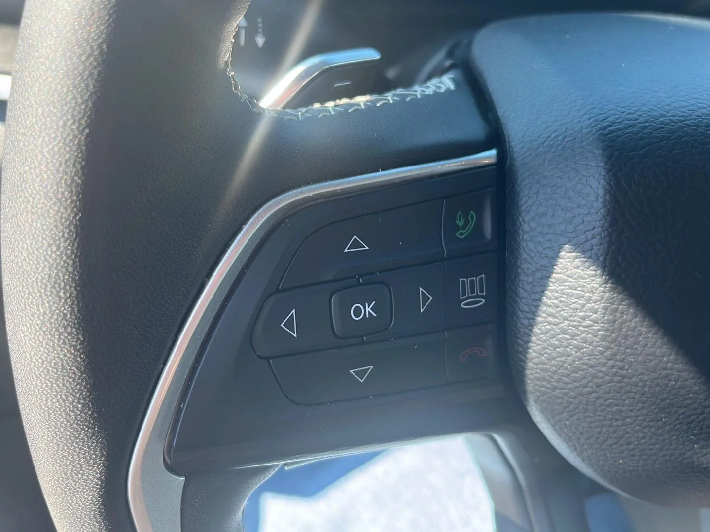 2024 Jeep Grand Cherokee L Altitude - Photo 11