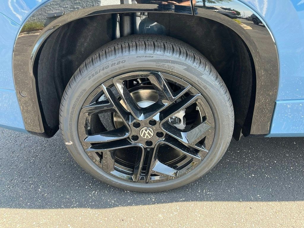 New 2026 Blue Volkswagen SE R-Line Black image 28