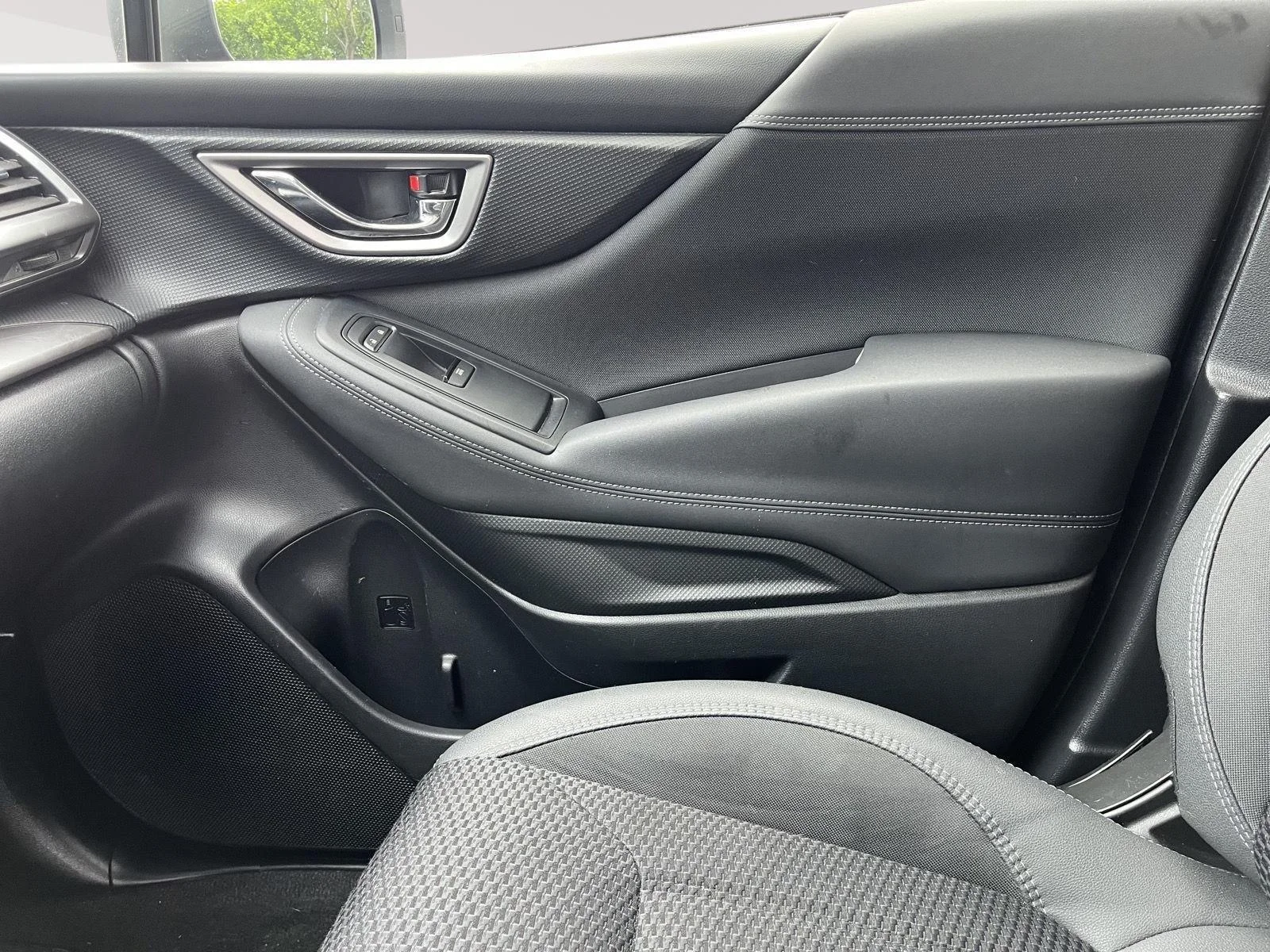 Used 2021 Magnetite Gray Metallic Subaru Premium image 23