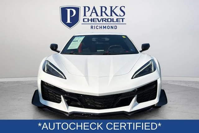 Used 2023 Arctic White Chevrolet 3LZ image 2