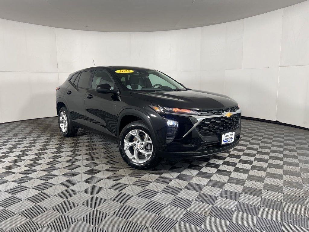 Used 2025 Black Metallic Chevrolet LS image 20