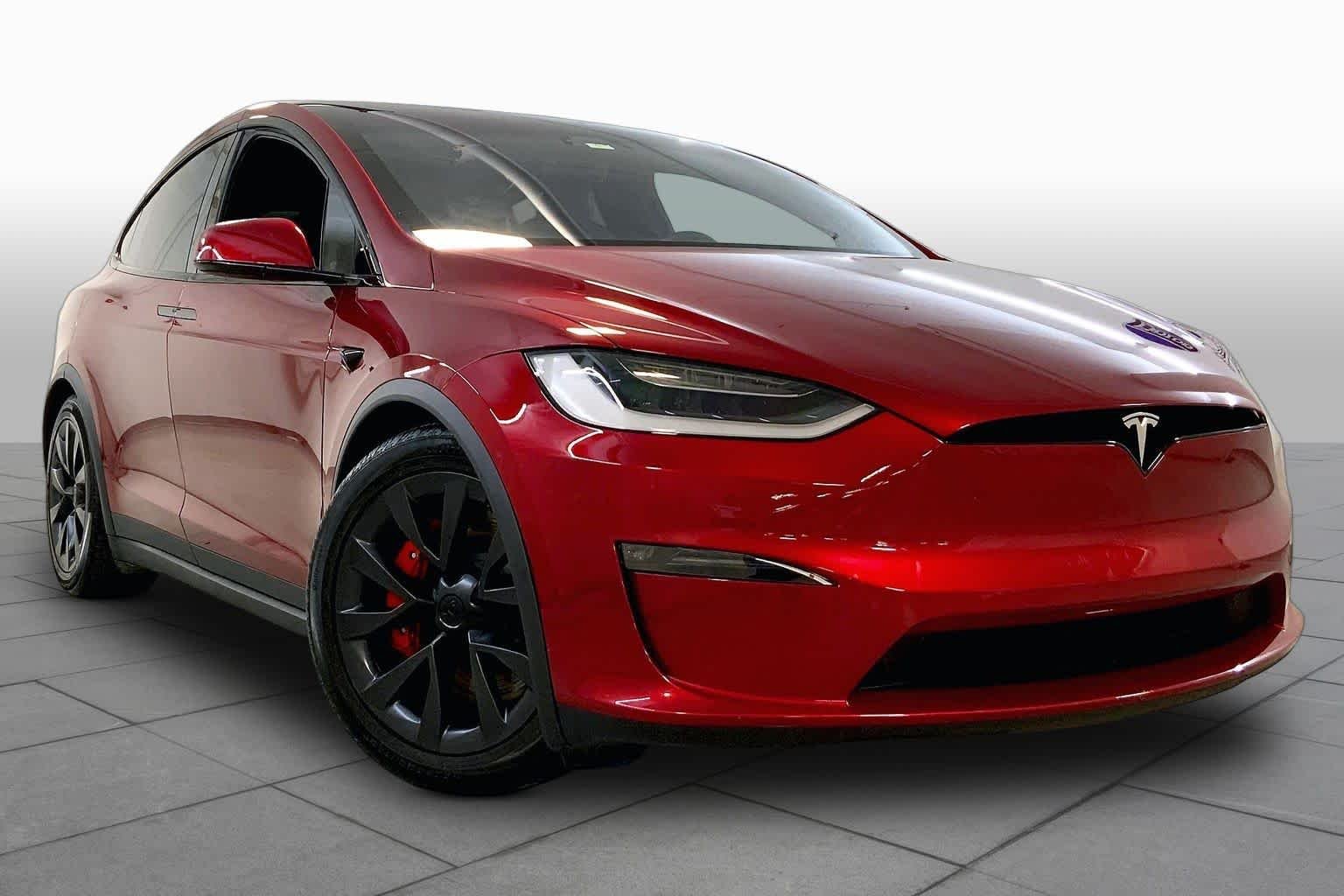 Used 2023 Tesla Model X Plaid with VIN 7SAXCBE69PF403942 for sale in Kansas City