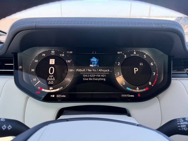 New 2026 Santorini Black Land Rover SE image 14