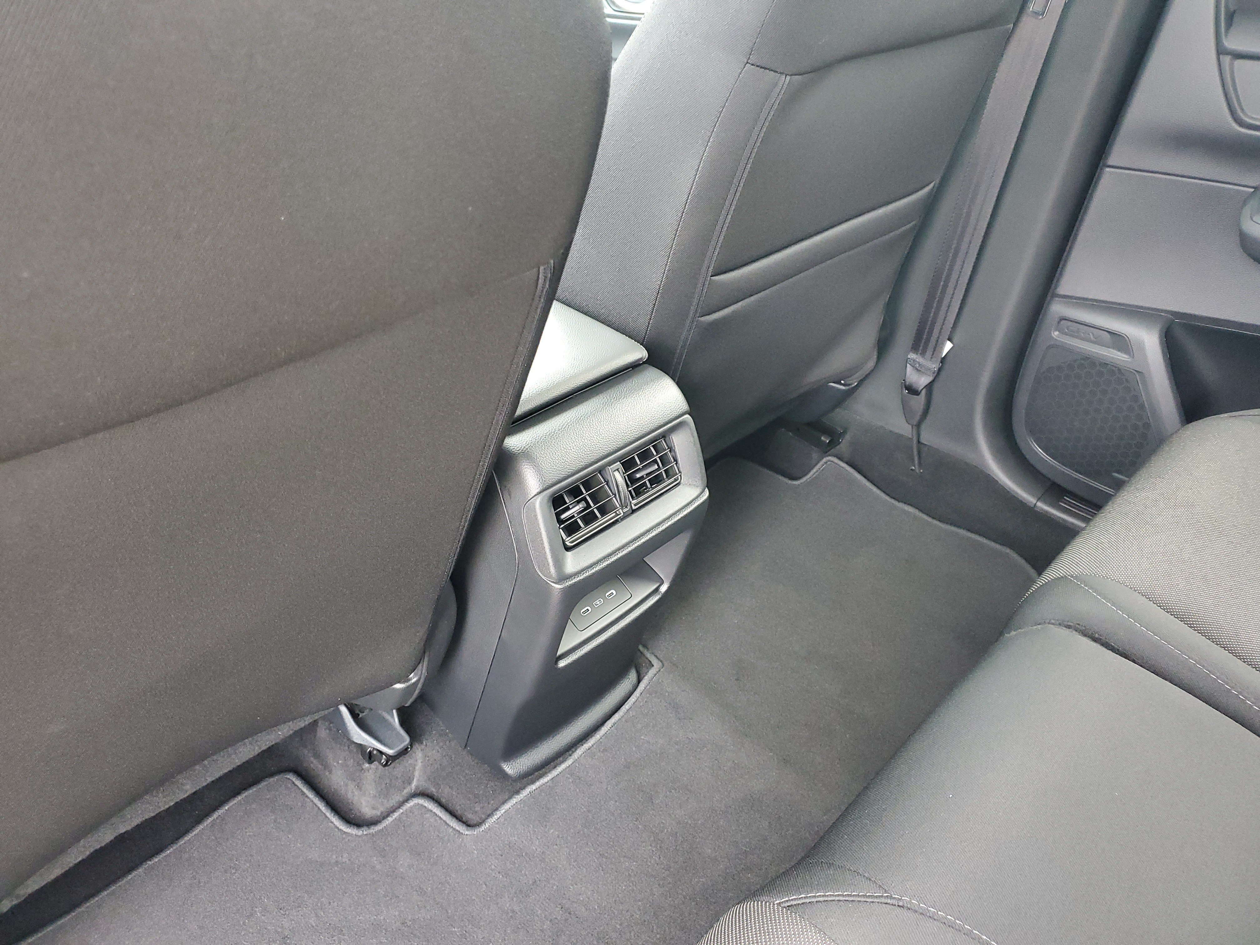 Used 2024 Sparkle Silver Honda EX image 12
