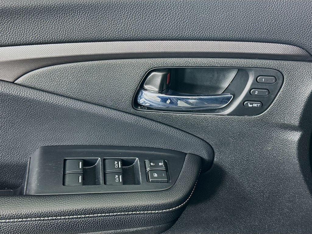 2025 Honda Ridgeline RTL - Photo 17