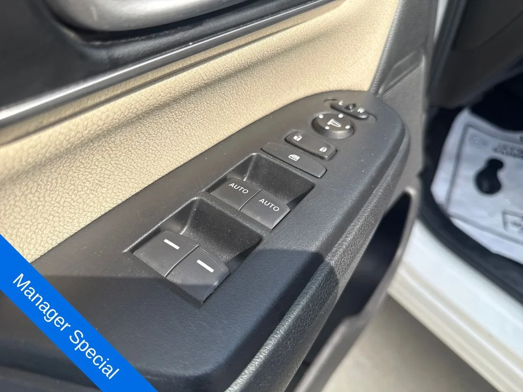 2022 Honda CR-V EX - Photo 12