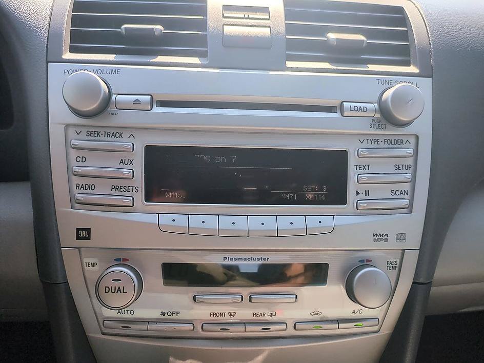 Used 2010 Magnetic Gray Metallic Toyota XLE image 20