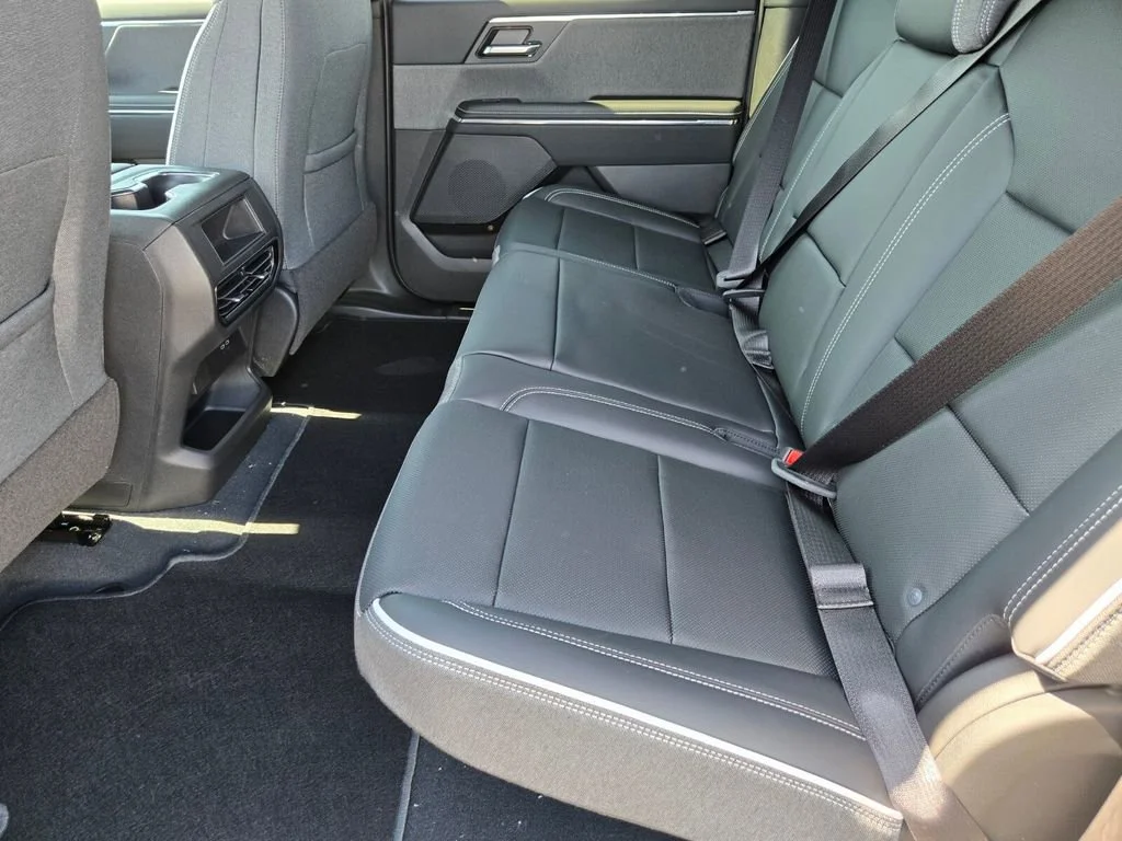 2026 GMC Sierra EV Elevation - Photo 7