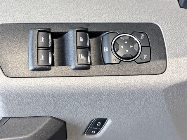 Used 2017 Gray Ford XL image 14
