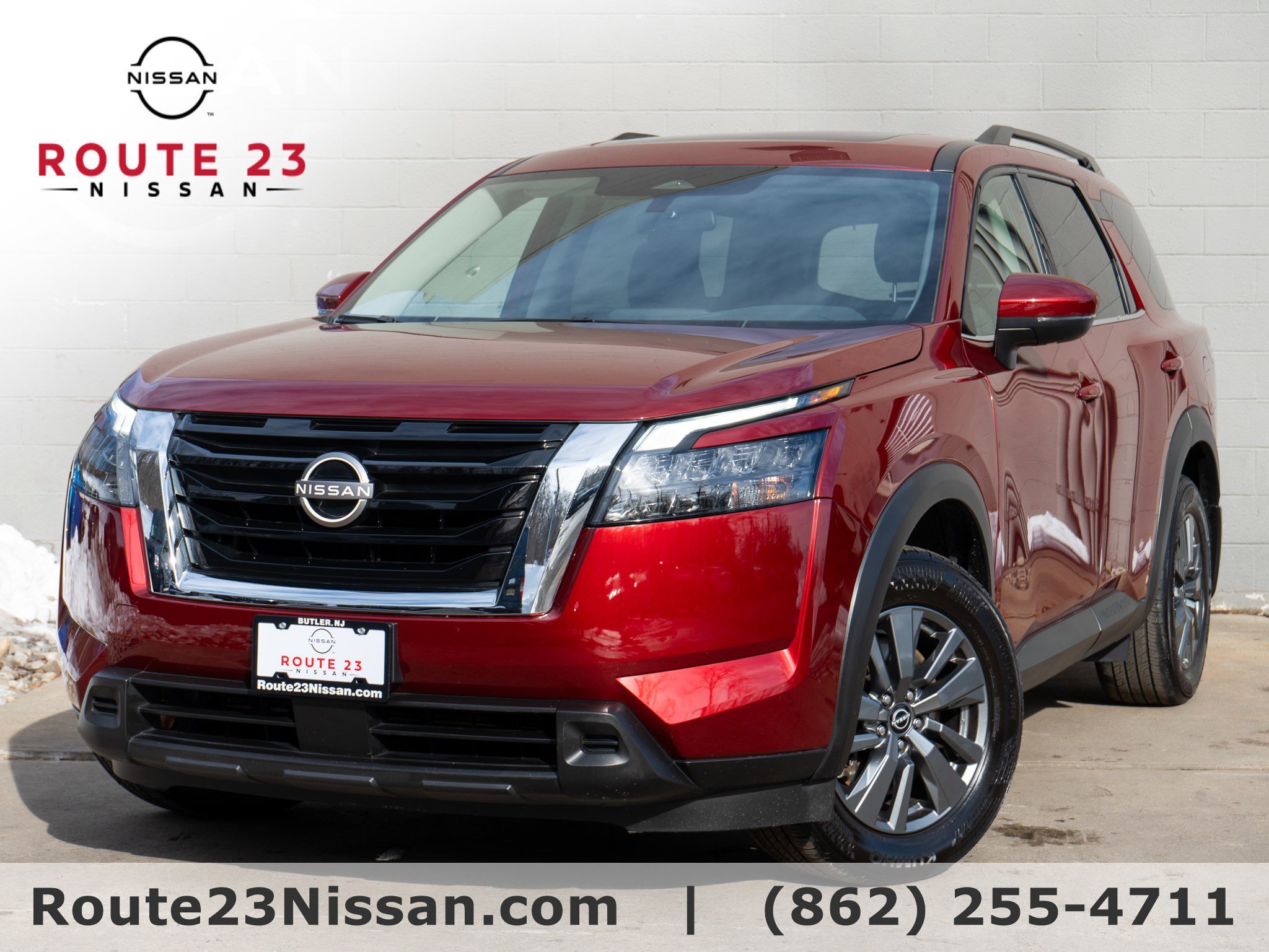 2024 Nissan Pathfinder SV