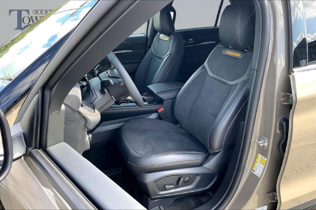 New 2027 Marsh Gray Ford Tremor® image 9