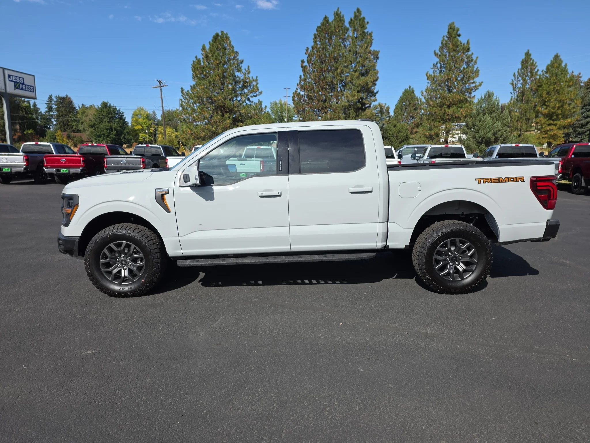 New 2026 Avalanche Ford Tremor image 11