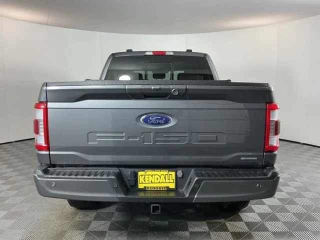 Used 2023 Gray Ford Lariat image 5