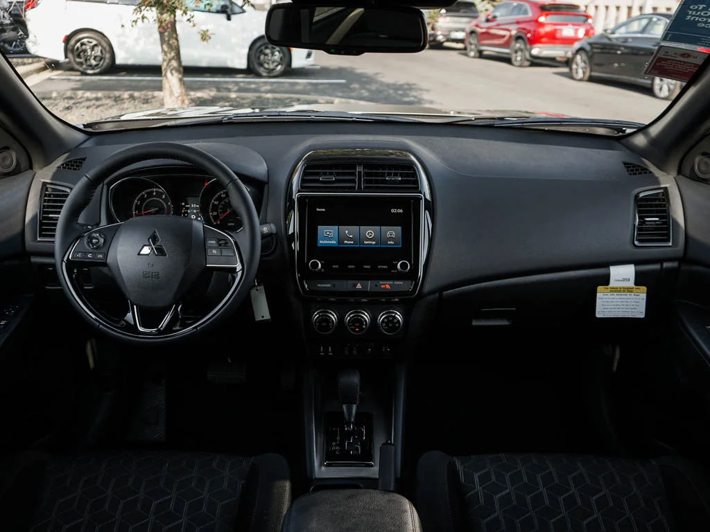 New 2026 Mercury Gray Metallic Mitsubishi 2.0 TRAIL EDITION image 12