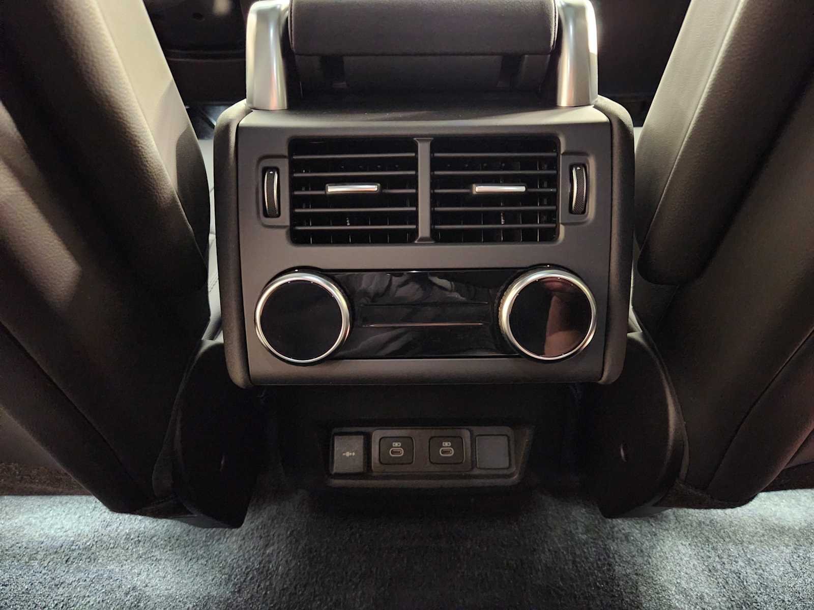 New 2026 Fuji White Land Rover S image 29