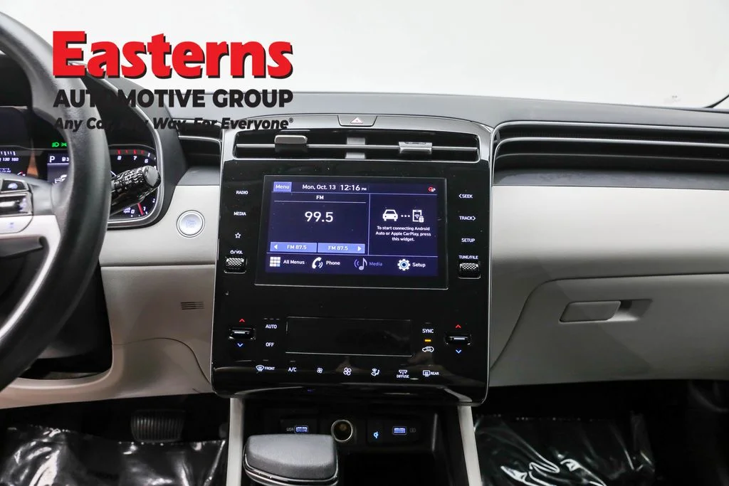 Used 2024 Gray Hyundai SEL image 12