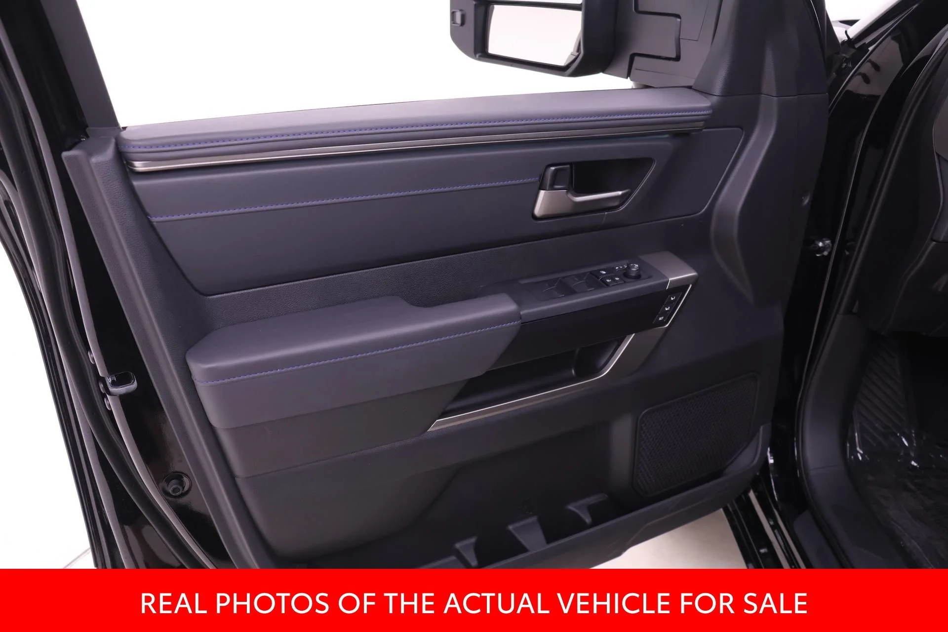 2026 Toyota Tundra Platinum - Photo 9