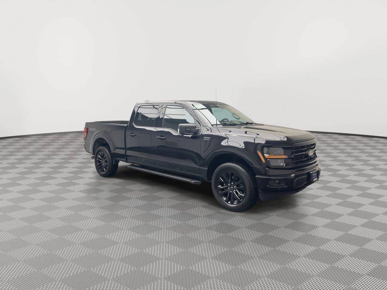 Used 2024 Black Ford XLT image 36