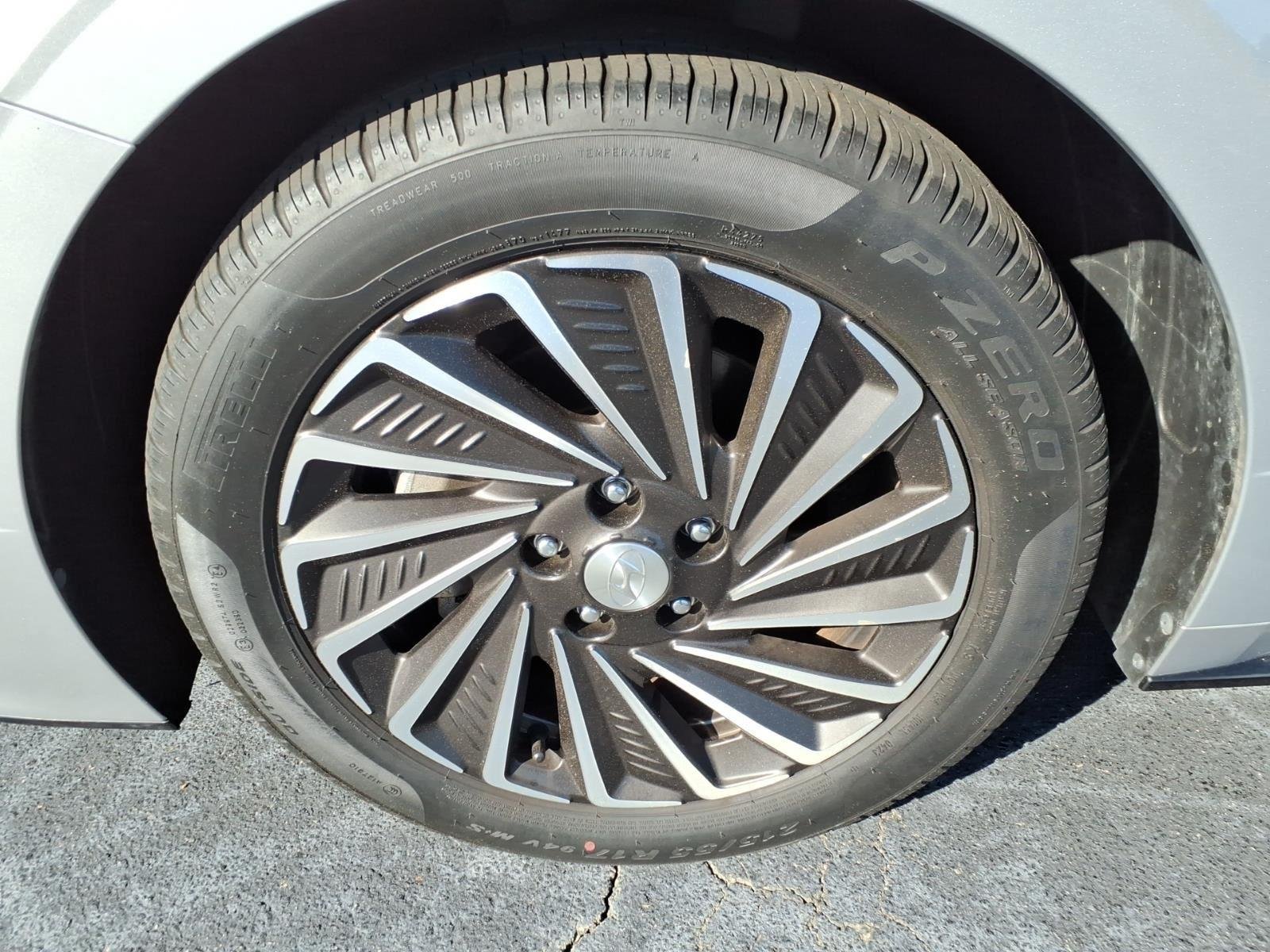 Used 2023 Curated Silver Hyundai SEL image 15