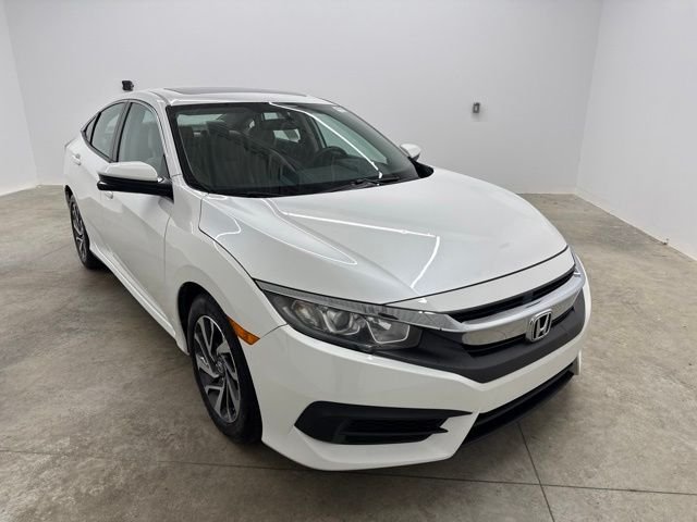 Used 2017 Taffeta White Honda EX image 3