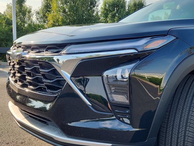 2026 Chevrolet Trax LT - Photo 10