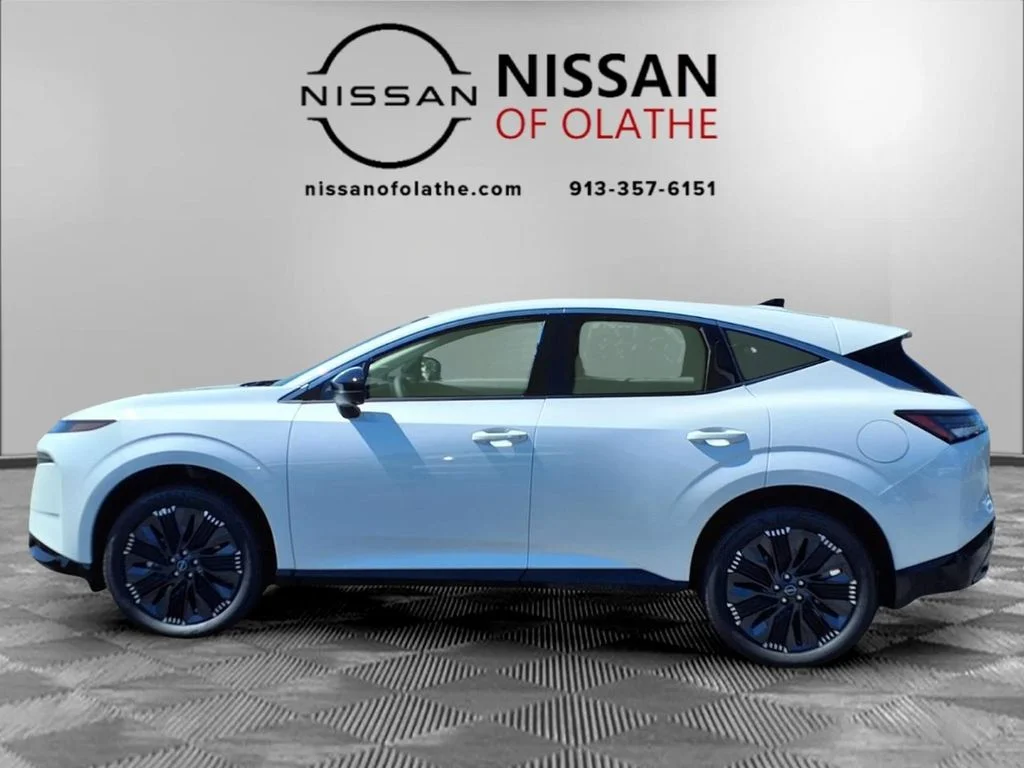 New 2027 Everest White Pearl TriCoat Nissan Platinum image 25