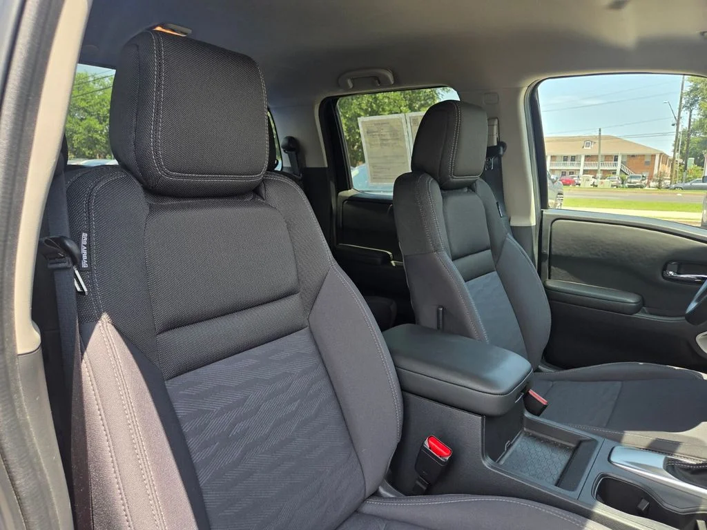 Used 2024 Blue Nissan SV image 28