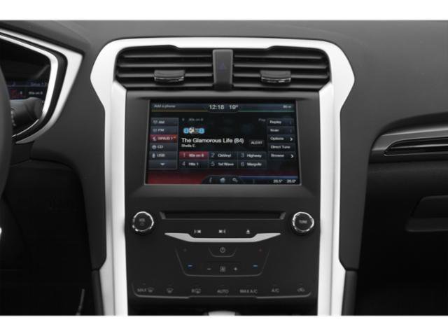 Used 2015  Ford SE image 10