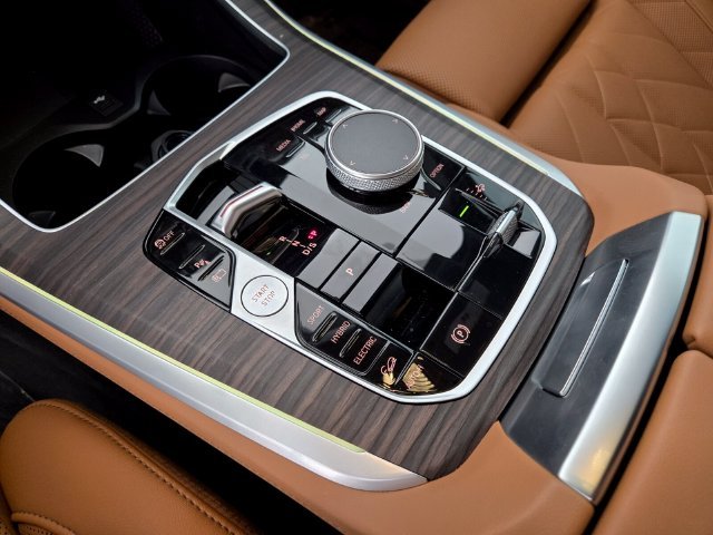 2024 BMW X5 50e - Photo 24