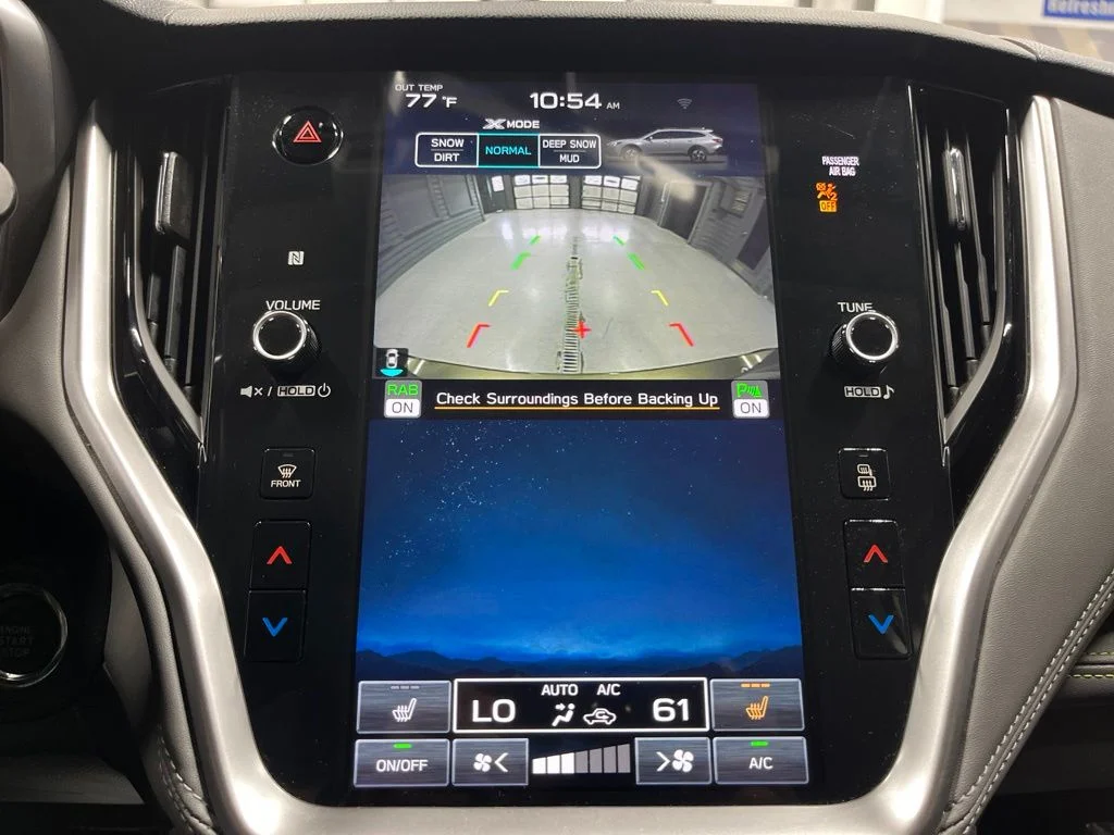 Used 2020 Green Metallic Subaru Onyx Edition XT image 21