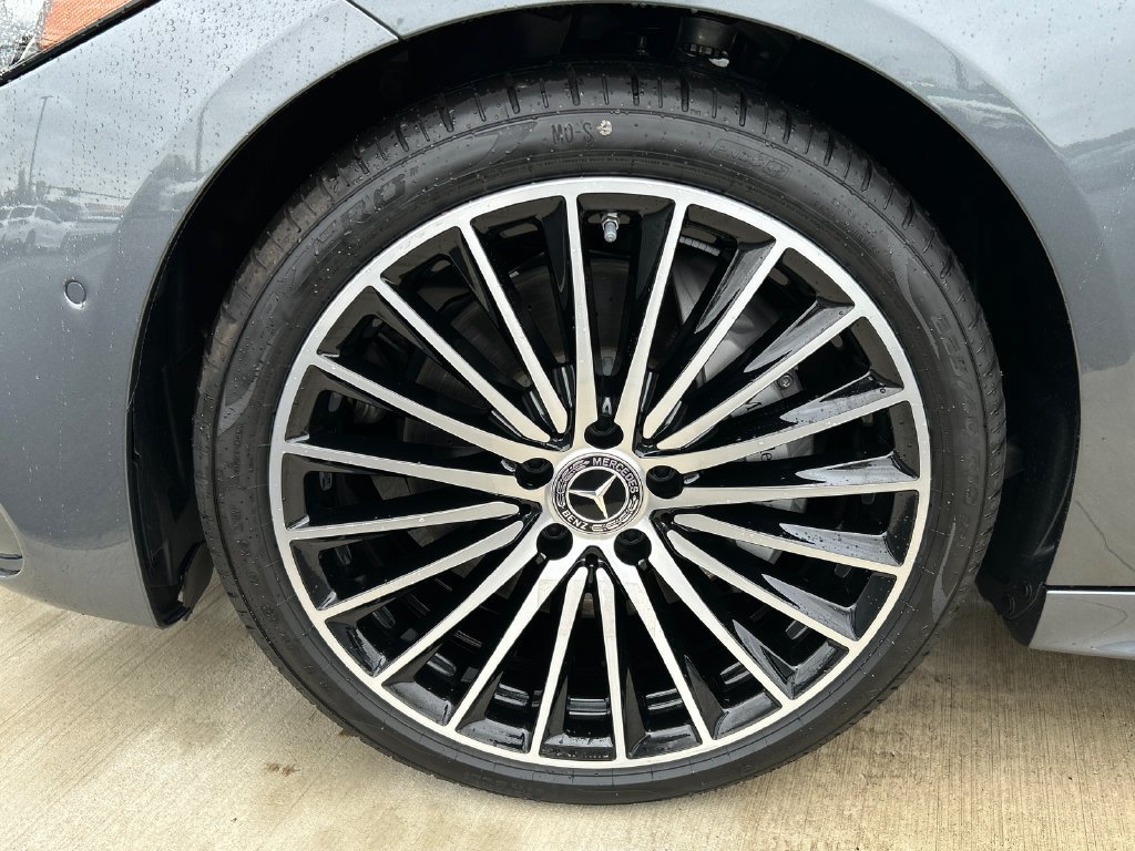 New 2026 Selenite Grey Metallic Mercedes-Benz C 300 image 70