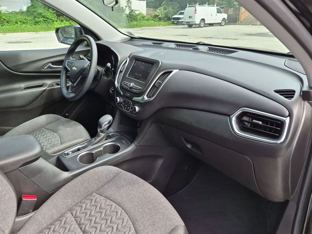 Used 2024 Black Chevrolet LT image 25