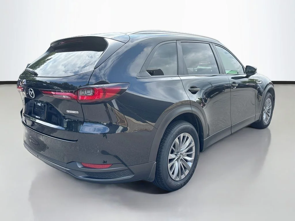 Certified Used 2025 Jet Black Mazda 3.3 Turbo Select image 7
