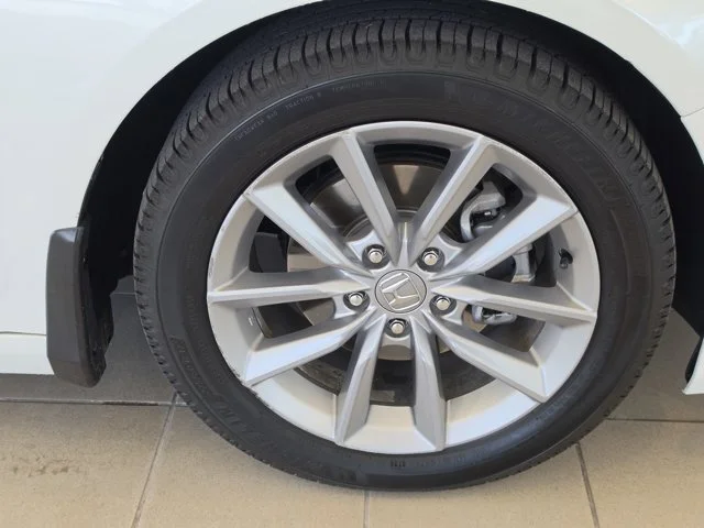 Certified Used 2021 White Honda LX image 30