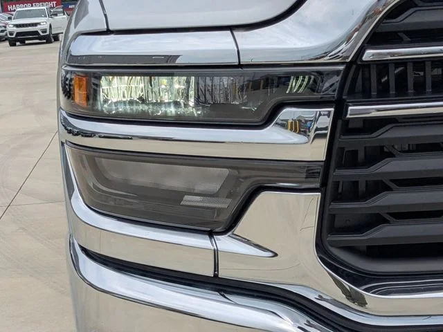 New 2026 Silver Ram Tradesman image 9