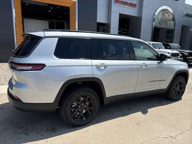 New 2026 Silver Jeep Altitude image 3